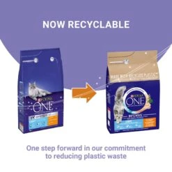 Purina ONE Light Chicken & Wheat Dry Cat Food - 2.8kg -Cat Mania Shop Purina ONE Light Cat Chicken and Wheat Dry Cat Food 2.8KG vetshop 2